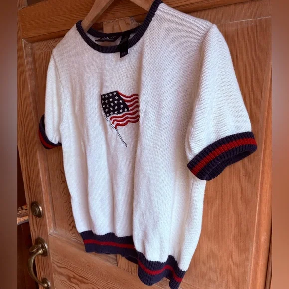 American Flag Short Sleeve Sweater | VTG | Heritage Knit | Size Large - Picture 3 of 7
